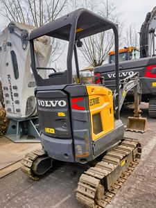 Miniexcavadora Usada Volvo ECR18E <span class=keywords><strong>de</strong></span> 1.8 Toneladas, <span class=keywords><strong>Excavadora</strong></span> <span class=keywords><strong>de</strong></span> Orugas, <span class=keywords><strong>Excavadora</strong></span> <span class=keywords><strong>de</strong></span> <span class=keywords><strong>Segunda</strong></span> <span class=keywords><strong>Mano</strong></span>, Giro <span class=keywords><strong>de</strong></span> Cola Cero Original para Espacios Estrechos - Product Image 2