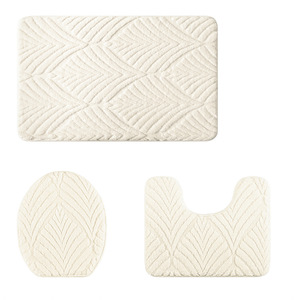 Vente en gros transfrontalière d'un ensemble de trois tapis en coton doux pour salle de bain, douche, chambre, cuisine et entrée. - Product Image 1