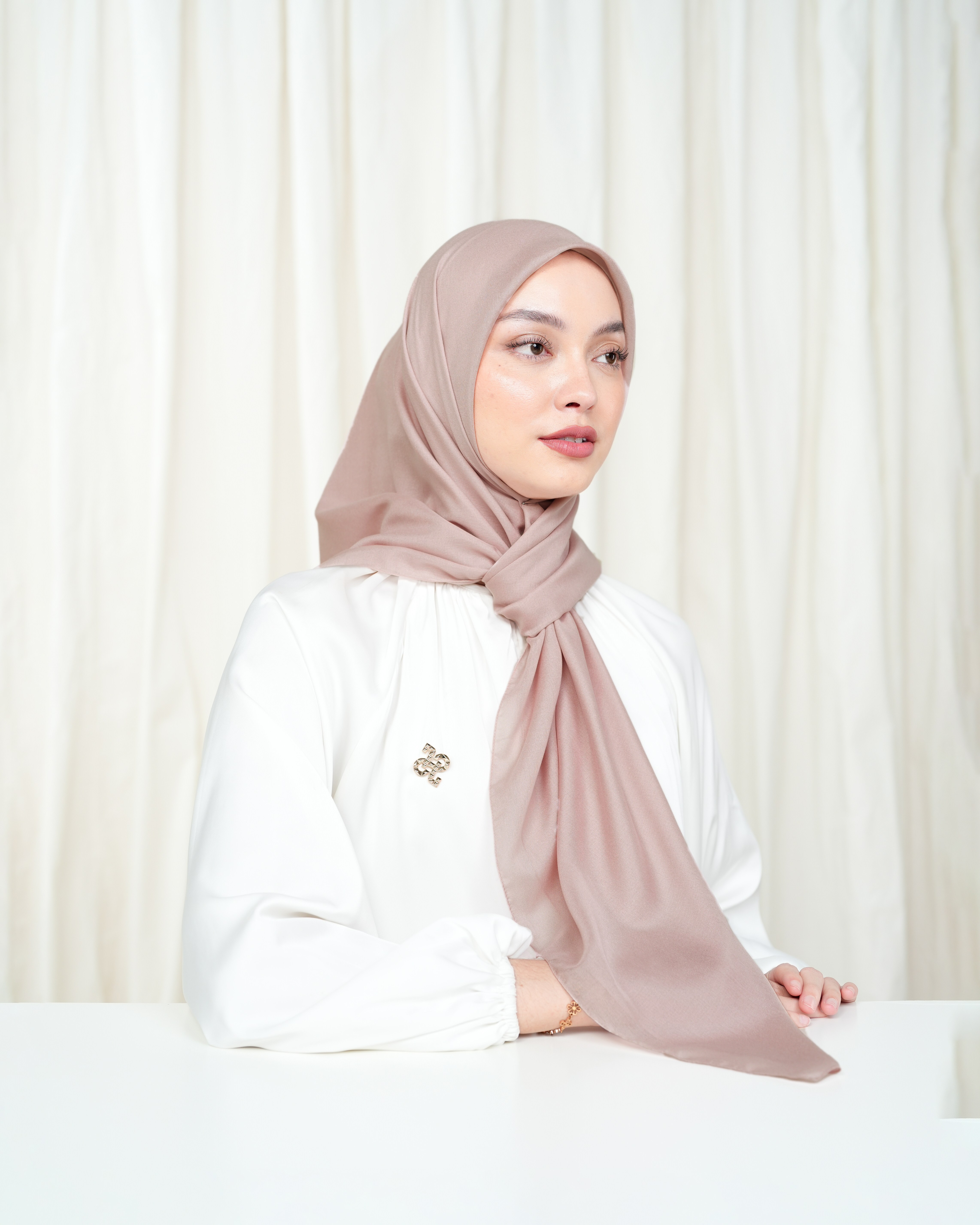 DUSTY PINK