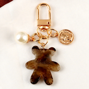 Mignon ours perle écologique <span class=keywords><strong>en</strong></span> alliage de <span class=keywords><strong>Zinc</strong></span> voiture <span class=keywords><strong>porte</strong></span>-clés <span class=keywords><strong>porte</strong></span>-clés pendentif créatif couleur bonbon métal marque sac accessoires - Product Image 5