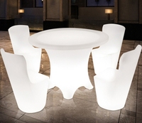 Vente en gros Table d'arrondi à barre de Led Table éclairée à 16 couleurs changeantes Mobilier d'extérieur étanche pour la location d'événements et de fêtes