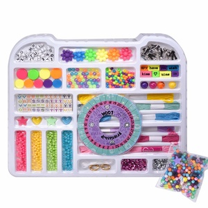 Coloré bricolage <span class=keywords><strong>perles</strong></span> jouet <span class=keywords><strong>pour</strong></span> filles bijoux éducatifs faisant des jouets Bracelet enfants créatif artisanat jouet - Product Image 3