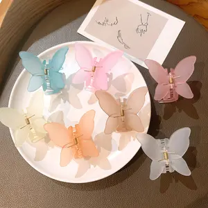 Quick shipping 9 cm Frosted jelly color Butterfly shape Hair Claw Big Gripping Clip Plastic customized colors hair claw clip