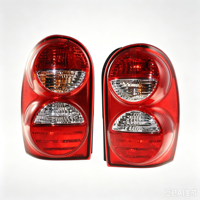 Feu arrière de voiture noir Modyify pour Jeep Liberty 2002-2007 55157060AG/ CH2801158/ 55157061AG/ CH2800158 12V 25W