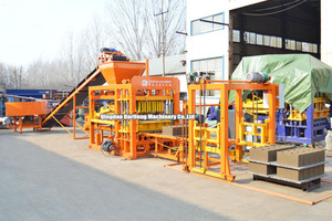 QT4-15 Darifeng macchina automatica per fabbricare mattoni di cemento macchina per la costruzione di sabbia - Product Image 2