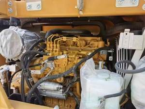 Mini-pelle Caterpillar 307E2 de 7 tonnes d'occasion japonaise de type chenille avec composant de moteur central en vente - Product Image 4