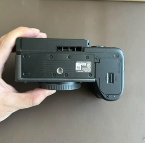 Cámara Digital de Alto Rendimiento FX30 con Dos Ranuras de Almacenamiento, Cámara sin Espejo, Cámara de Línea Cinematográfica - Product Image 4