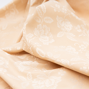 उच्च लोच 120gsm Jacquard बुना हुआ कपड़े की झुर्रियाँ-प्रतिरोधी 94% पॉलिएस्टर 6% घरेलू कपड़ों के लिए - Product Image 1