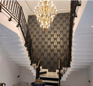 Rampe de balcon en fer forgé courbé sur mesure, balustrade décorative en fer, revêtement poudré, taille personnalisée, design classique en laiton - Product Image 3
