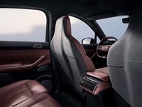 Nuevo Vehículo Eléctrico Crossover EC7 100kWh con Cabina de Lujo y Aislamiento Acústico Profesional