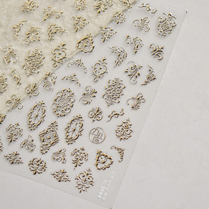 Autocollants pour ongles en or de luxe, motifs baroques, décorations pour ongles de style vintage pour femmes - Product Image 3