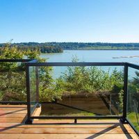 Balustrades extérieures en verre double feuilleté de conception industrielle CBMmart avec poteaux de main courante en acier et garantie de 5 ans pour balcon