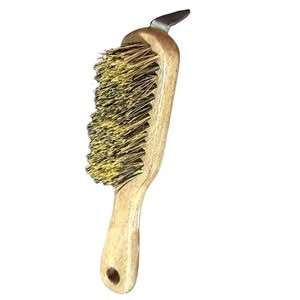 Cepillo para el Cuidado del Caballo de 8x2 Pulgadas con Mango de Madera y Logotipo Personalizado, Cepillo para Limpiar Pezuñas de Caballo - Product Image 1