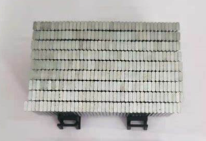 Clavos Brad de Hierro Serie F, Calibre 14, Acabado Galvanizado ST45 ST50, Marca Sotts, Diámetro de Cabeza de 2 mm, para Decoración del Hogar, Embalaje en Cartón - Product Image 2