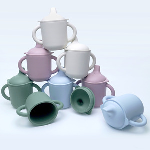 Gobelet anti-déversement en silicone pour bébé, 350ml, résistant aux chutes, pour enfants de 6 mois et plus, double poignée, conception en forme de bec de canard - Product Image 1