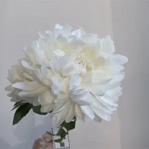 नई आगमन B-2654 कृत्रिम रेशम बड़ा आकार के लिए 2 सिर गुलदाउदी डेज़ी फूल घर शादी की सजावट