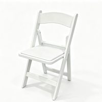 Chaise pliante en résine blanche pour hôtel et extérieur, idéale pour les événements Wimbledon, les mariages et les locations