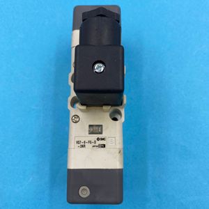 วาล์วโซลินอยด์ SMC รุ่น VQ7-6FG-D-3NR แบบห้าทาง ผลิตในญี่ปุ่น - Product Image 2