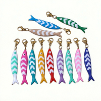 5 pendentifs breloques en forme de poisson à rayures émaillées en acier inoxydable avec fermoir mousqueton, accessoires de fabrication de bijoux DIY pour colliers et porte-clés