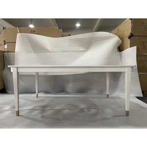 Table à manger moderne 2200 x 1065 x 760 en bois blanc avec pieds dorés pour meubles de maison - Product Image 2