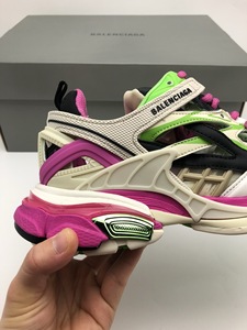 Nouveau design de baskets à la mode pour femmes de haute qualité OEM Top Marque Offre Spéciale Causal Sport Tendance Dasy Sneaker Tricoté Mesh Semelle intermédiaire - Product Image 4