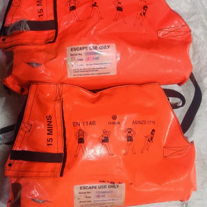 Dispositivo de Respiración de Emergencia Marina (EEBD) con Cilindro de Aire Comprimido y Capucha para Respiración Autónoma Durante la Evacuación - Product Image 3