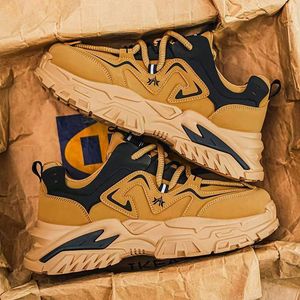 Zapatos para hombre - Diseño de primavera - Zapatos deportivos y casuales vintage para hombre con suela gruesa y aumento de altura, estilo workwear - Product Image 1