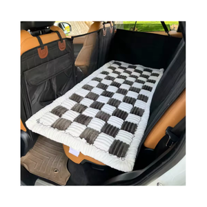 Moderne Rutschfeste Baumwoll-Waschbare Zusammenklappbare Rücksitz-Erweiterung Haustierdecke Kariertes Hundebett für SUVs, Limousinen & LKWs Sommergebrauch - Product Image 2