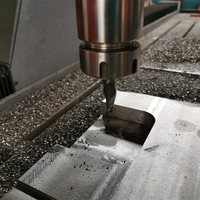 Centre d'usinage à portique vertical cnc et fraiseuse à table élévatrice verticale
