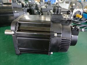 มอเตอร์ AC 2025 Siheng Popular 130 มม. 6.4nm-14.6NM เฟสเดียว 1KW-2.3KW 220VAC 17 บิต พร้อมตัวเข้ารหัสแบบ Absolute Encoder ความเร็ว 1500 รอบต่อนาที - Product Image 3