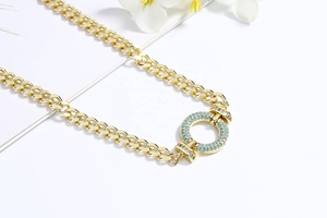 Colliers pendentifs pour femmes en alliage plaqué or 18 carats avec zircon 3A, chaîne cubaine tendance et luxueuse pour anniversaire - Product Image 4