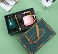 Ensemble cadeau de Noël écologique de luxe en céramique pour la maison : tasse à lait, mug à café, couvercle et cuillère pour cadeaux de mariage