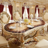 Table à manger longue de style européen, style américain, luxe sculpté, couleur champagne, marqueterie en marbre, feuille d'or