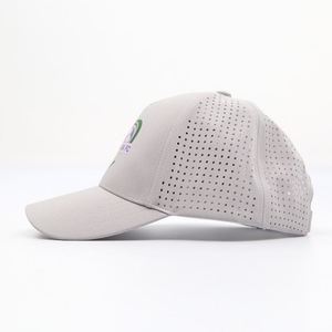 Gorra de Béisbol Personalizada de 5 Paneles con Orificios Láser, Impresión de Malla, Logotipo Serigrafiado, Gorra Deportiva de Golf Perforada - Product Image 6