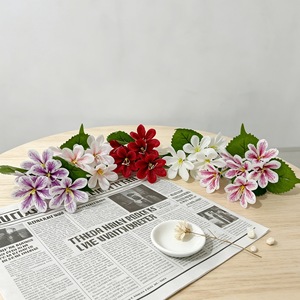 Bouquet de lys artificiels 6 fleurs à tige unique, violet, rouge, blanc, rose, en plastique, pour décoration, hôtel, scène - Product Image 2