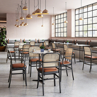 Ensemble de mobilier commercial pour restaurants, hôtels, cafés, bars, salons de thé - Style minimaliste moderne, structure en fer, table en marbre, mousse haute élasticité