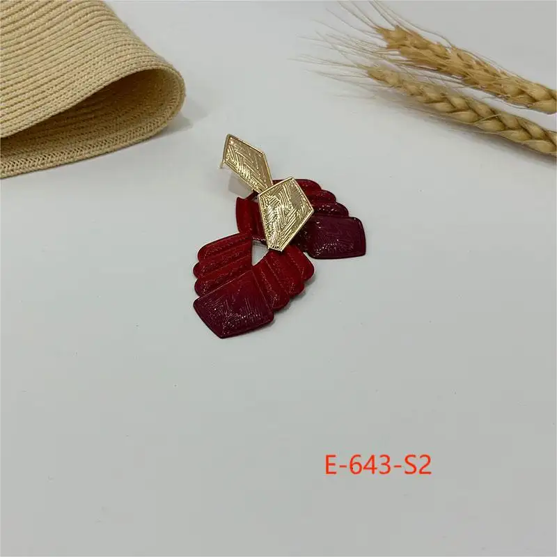 Wholesale Gradient Color Geometric Statement Earrings Leaf Circle Hollow Women Earrings For Party