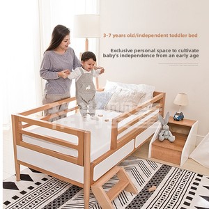 Culla per Neonati in Legno Massello Stile Britannico, Altezza Regolabile, Letto Multifunzionale Componibile per Piccoli Appartamenti, Economico - Product Image 1