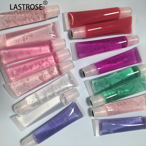 Minyak Bibir Cair DIY Pigmentasi Tinggi Label Pribadi <span class=keywords><strong>Lip</strong></span> <span class=keywords><strong>Gloss</strong></span> Transparan untuk Anak Grosir Lipgloss Bebas Kekejaman Hewan Gel Dasar Vegan dengan Gantungan Kunci - Product Image 3