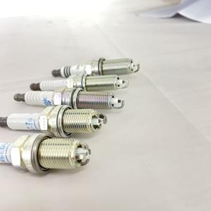 Fabrika Çıkışlı Orijinal NGK Buji Yüksek Performanslı Oto Ateşleme Parçaları Küresel Otomotiv Toplu Tedarik İçin - Product Image 1