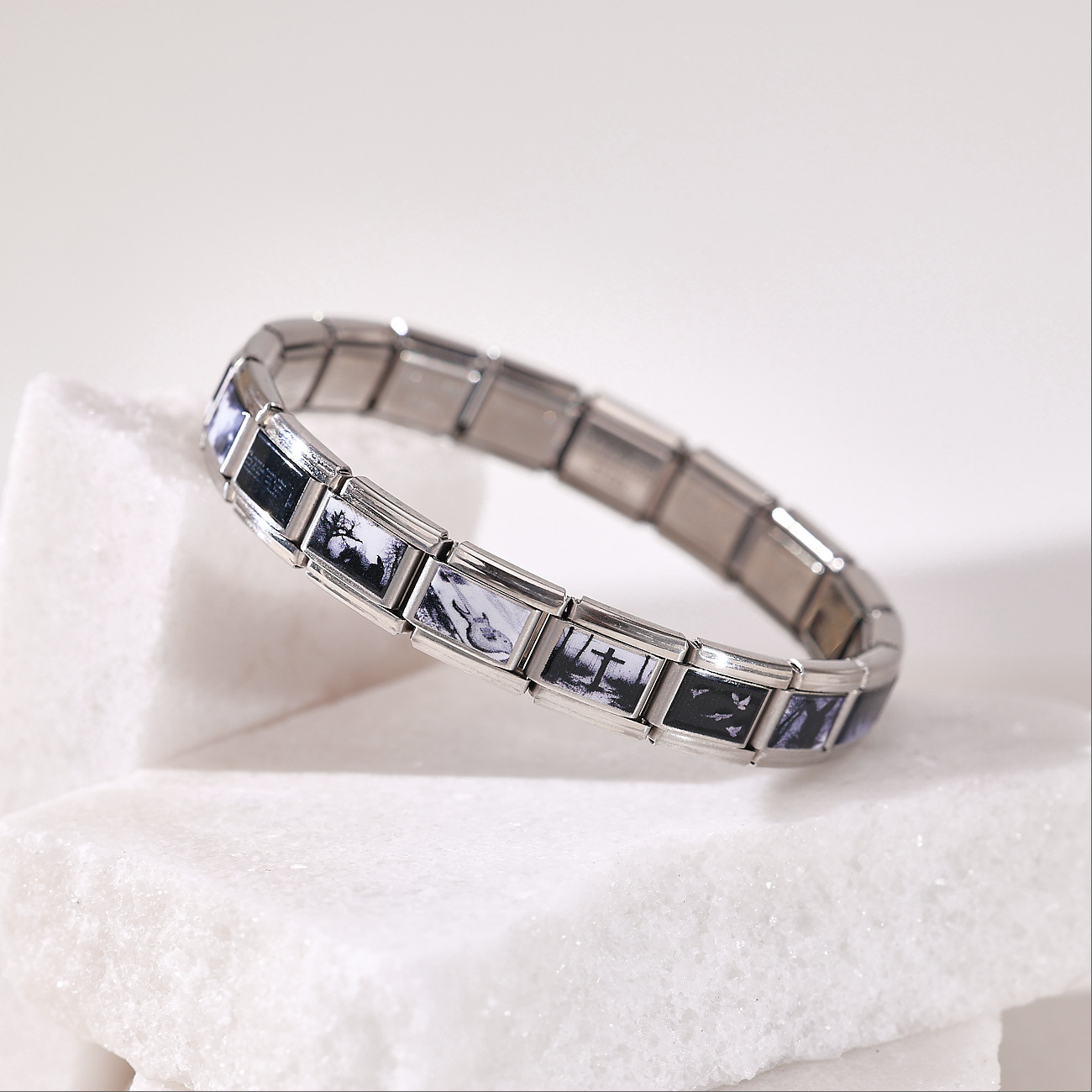 WC03 Silver  18PCS