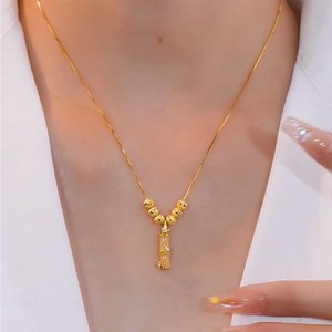 Gold Plated Flower Pendant Necklace Zinc Alloy Clavicle Chain Women's Jewelry Fashion Accessory - Product Image 5