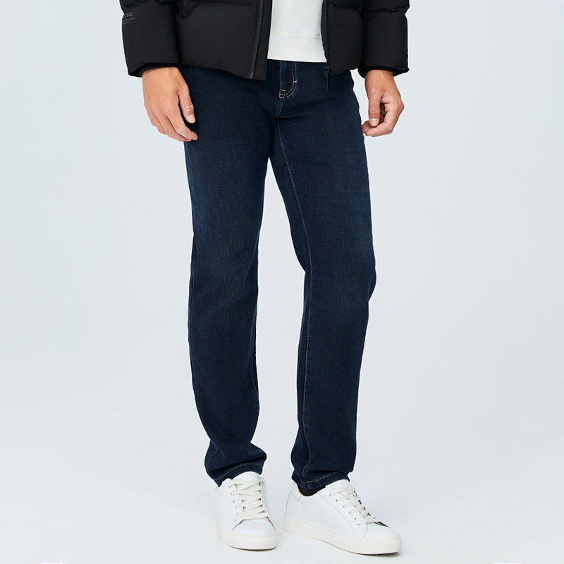 สีน้ำเงิน