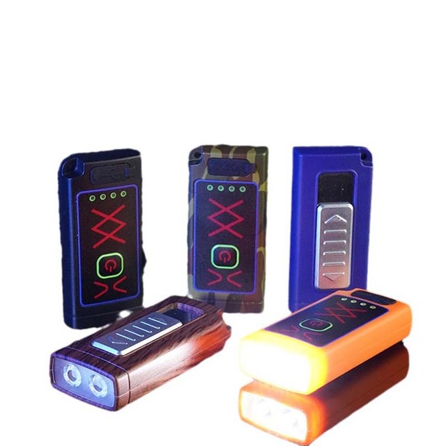 New Keychain Cigarette Lighter Portable Light Outdoor Multi-function Lighter Flashlight Mini Keychain Light