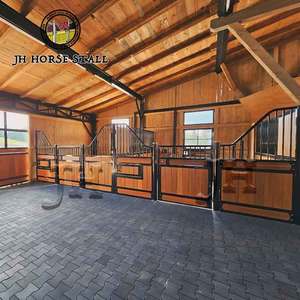 ระบบคอกม้าคุณภาพดี แข็งแรง ทนทาน อุปกรณ์สำหรับม้า แผงด้านหน้าคอกม้าแบบถาวรที่ปรับแต่งได้ พร้อมประตูบานพับ - Product Image 1