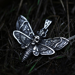 SS8-592P Acier soldat Punk Style Chaîne En Acier Inoxydable Tête <span class=keywords><strong>de</strong></span> <span class=keywords><strong>Mort</strong></span> Crâne <span class=keywords><strong>Papillon</strong></span> <span class=keywords><strong>Papillon</strong></span> Bijoux <span class=keywords><strong>de</strong></span> mode - Product Image 2