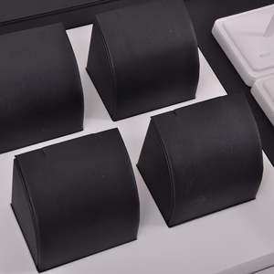 Expositor de Joyería de Lujo Personalizado, Organizador de Joyas Blanco y Negro, Resistente, para Venta al Por Mayor - Product Image 3