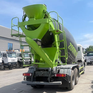 Conduite à droite auto-chargement ciment prêt à l'emploi 3 essieux Mini nouvelle pompe de camion malaxeur à béton Howo à Dubaï - Product Image 6