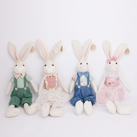 2022 nouveauté personnalisé Swablu Anime peluche lapin jouets doux coton PP remplissage petite taille pour cadeaux décoratifs en gros