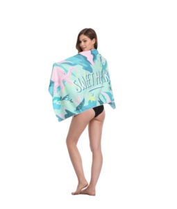 Пляжное полотенце с двойным принтом — художественные узоры на обеих сторонах - Product Image 4